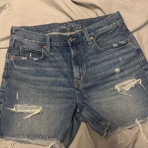 Old navy distressed jean shorts